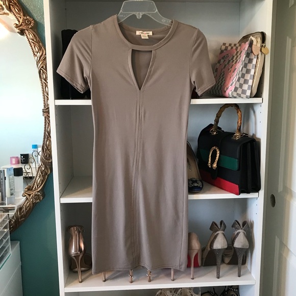 Mini dress - Picture 4 of 4